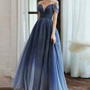 Women's dresses, evening gowns